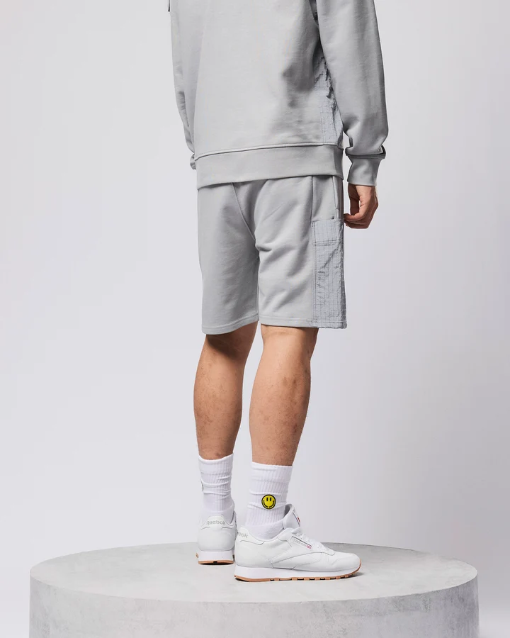 Weekend Offender Oympia Shorts – Casual Style for Everyday Wear